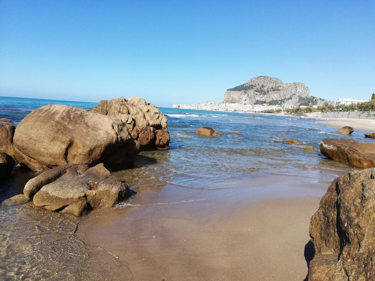 Familyholidays La Finestra Di Fronte Cefalù Dış mekan fotoğraf