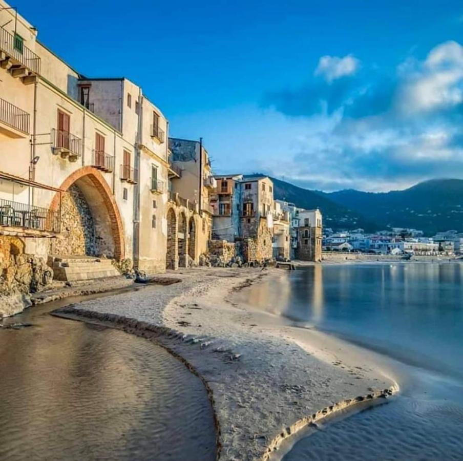 Familyholidays La Finestra Di Fronte Cefalù Dış mekan fotoğraf